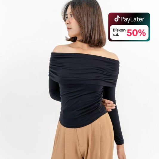 Velora - Bianca Sabrina Longsleeve