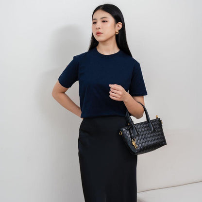 Velora - Kaos Cewek Polos Lembut 24s Basic Cotton Halus