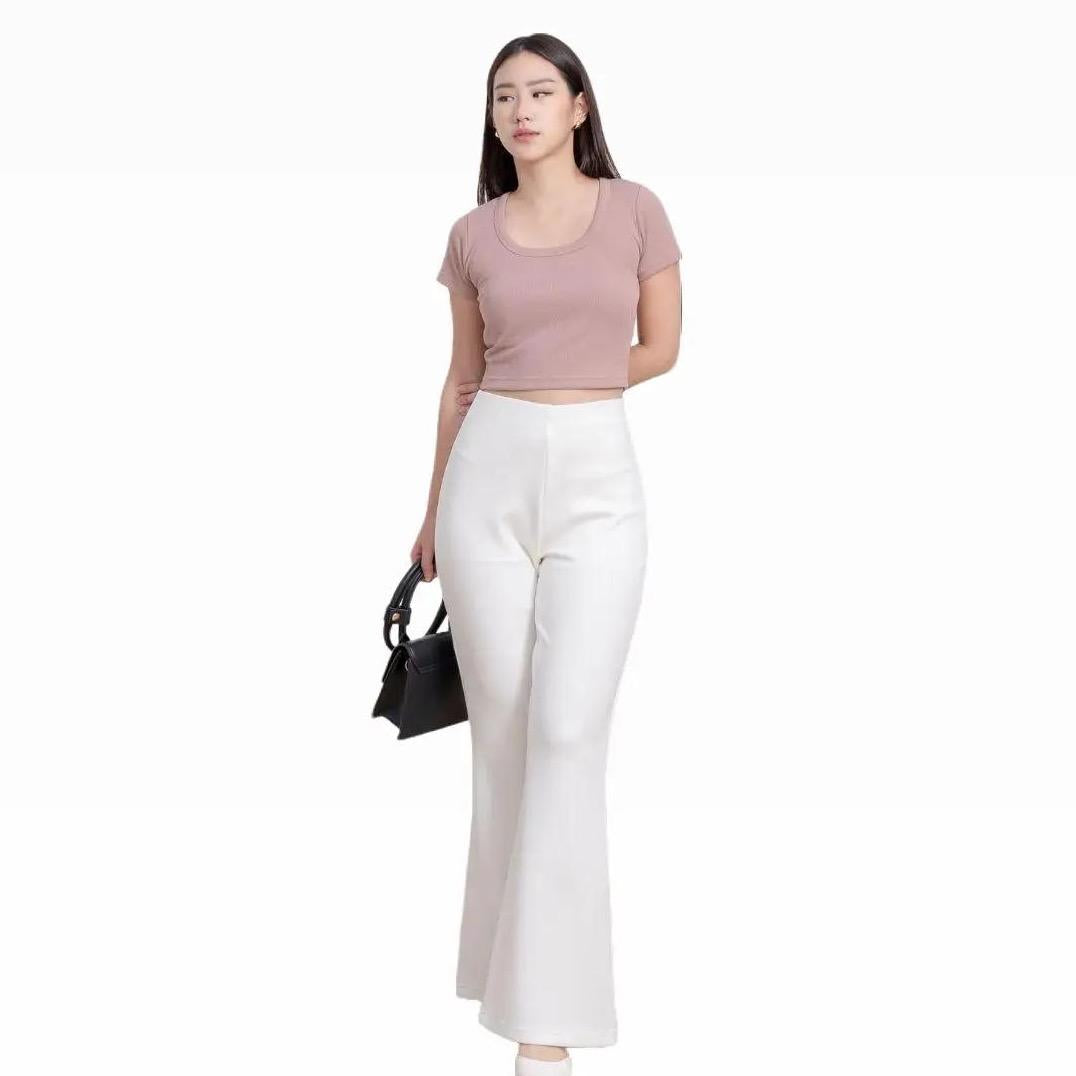 velora - aqilla uneck top