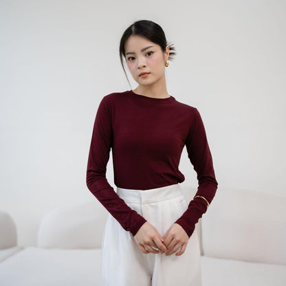 Velora - Lily Oneck Longsleeve