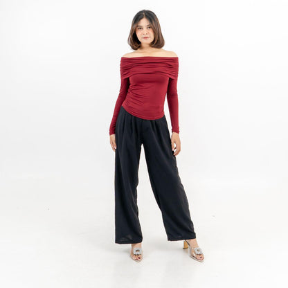 Velora - Bianca Sabrina Longsleeve